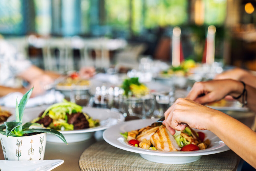 A Food Lover’s Guide to the Helfrich Neighborhood: Evansville’s Hidden Culinary Gems